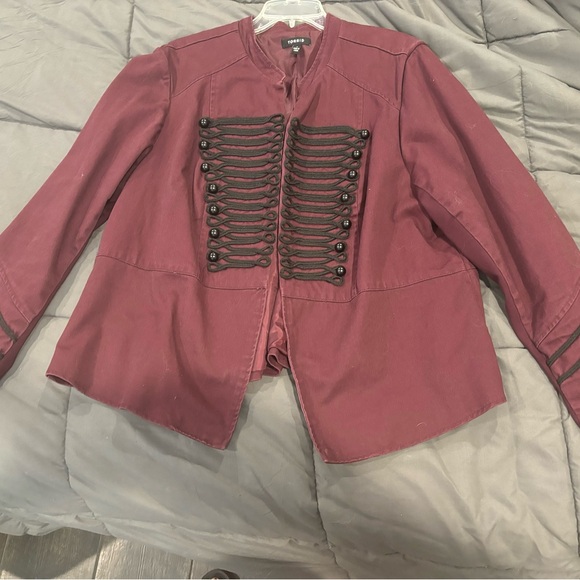 Torrid jacket with great detailing.  Color is a faded maroon color - Picture 2 of 7